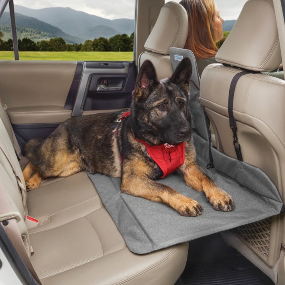 Kurgo Backseat Bridge - Backseat Extender